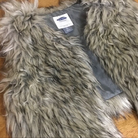 Fur vest - Picture 2 of 3